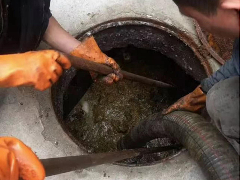 广灵化油池、化粪池清理要做哪些安全措施？